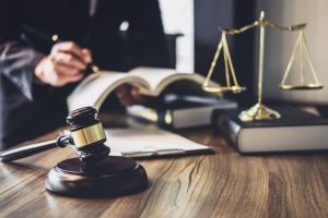 Cosa fa l'avvocato di diritto societario: un esperto per tutelare la tua azienda