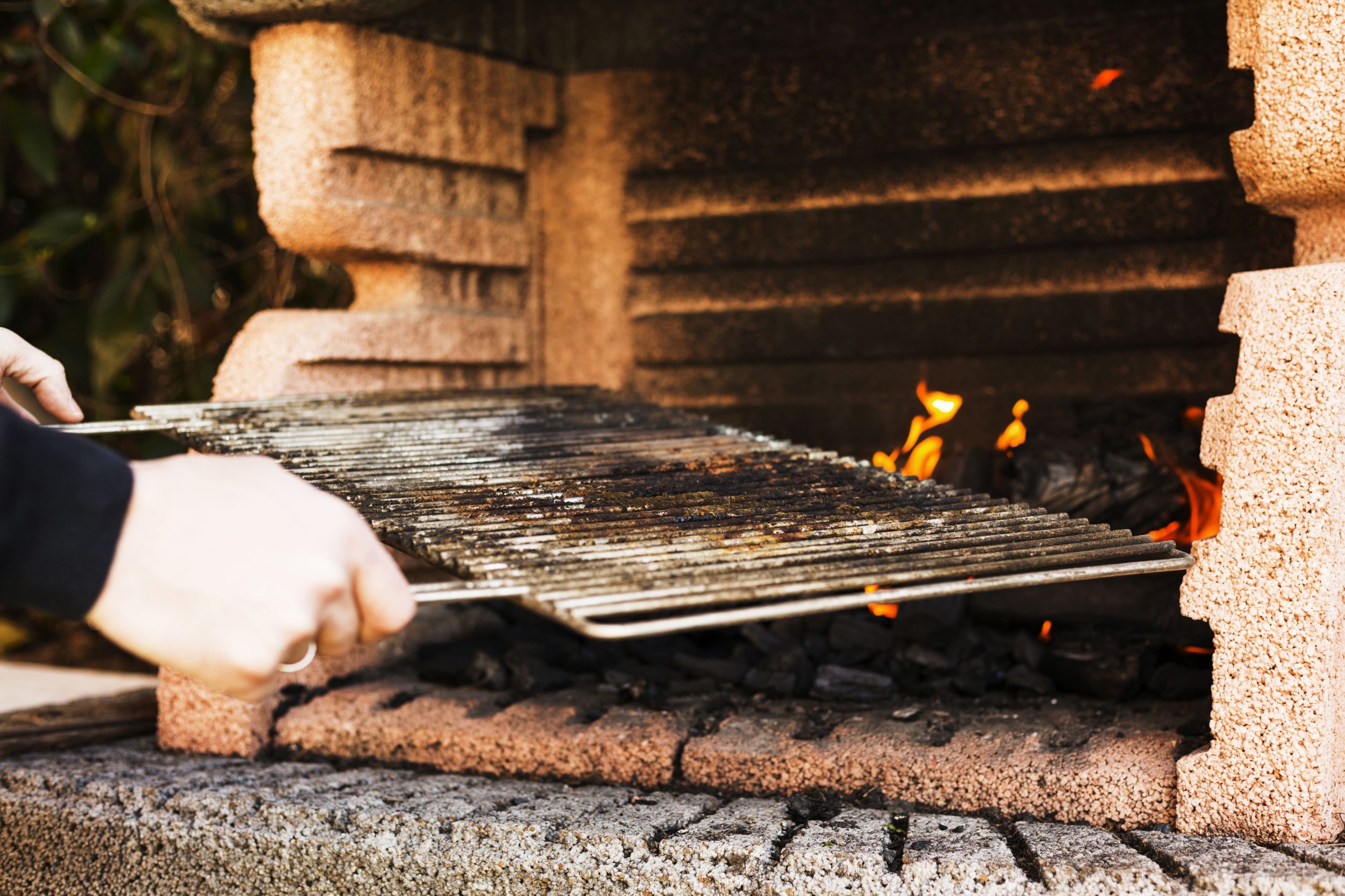 Vantaggi dei forni a legna da esterno nel cucinare pietanze deliziose